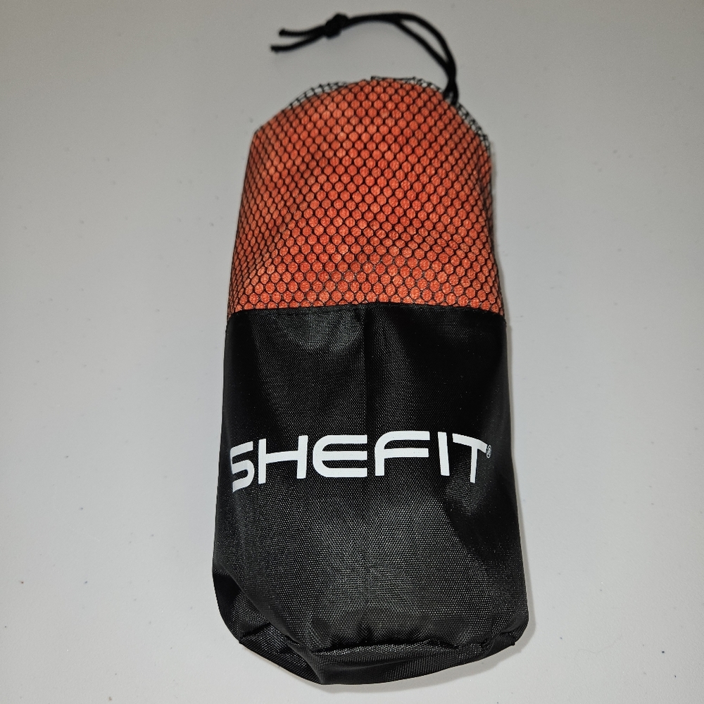 SHEFIT TOWEL